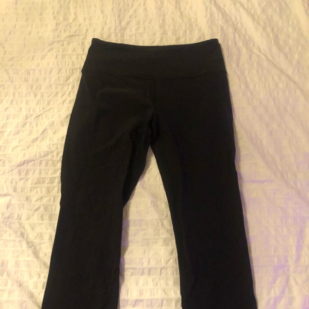 Lululemon yoga pants
